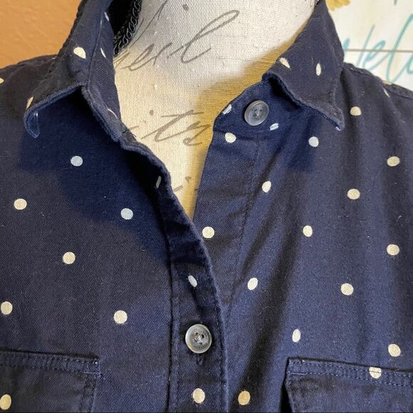 Eddie Bauer size M blouse - Picture 3 of 8